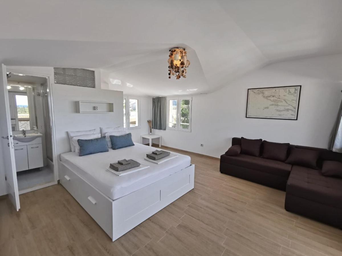 Spectacular Penthouse In Hvar Centre Hvar Town